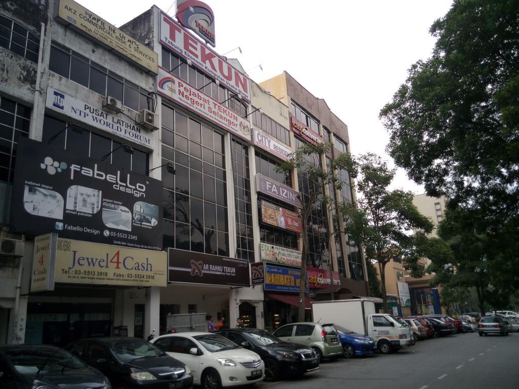 City Residence Shah Alam Hotel Bagian luar foto
