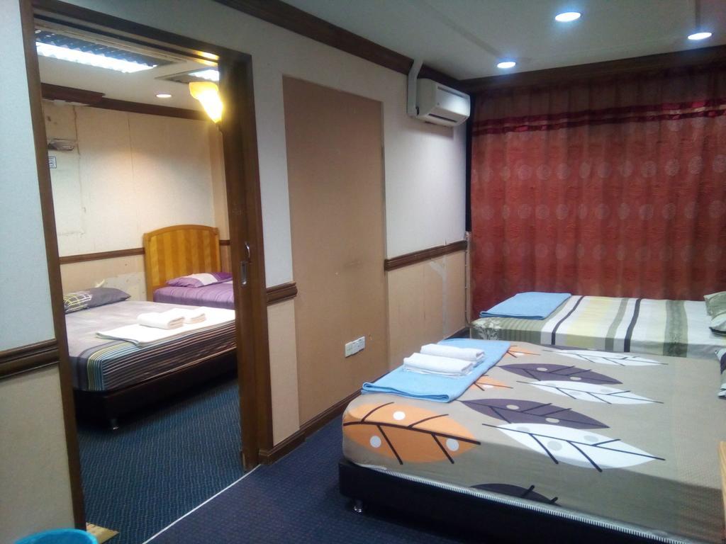 City Residence Shah Alam Hotel Bagian luar foto